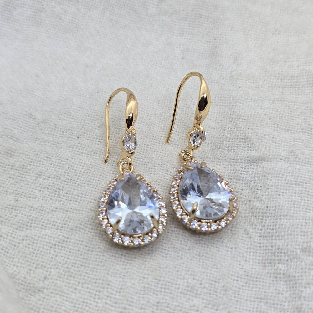 Gold-Tone Teardrop Crystal Earrings in Clear - Unbranded